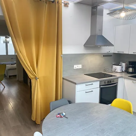 Mocy La Maison בית נופש